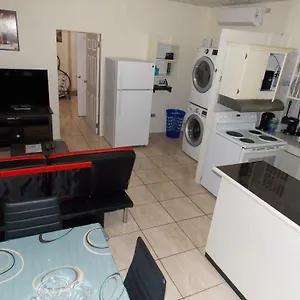 Stewart Apt- Trincity, Airport, Washer, Dryer, Office, Cable , Wifi Apartment Trincity